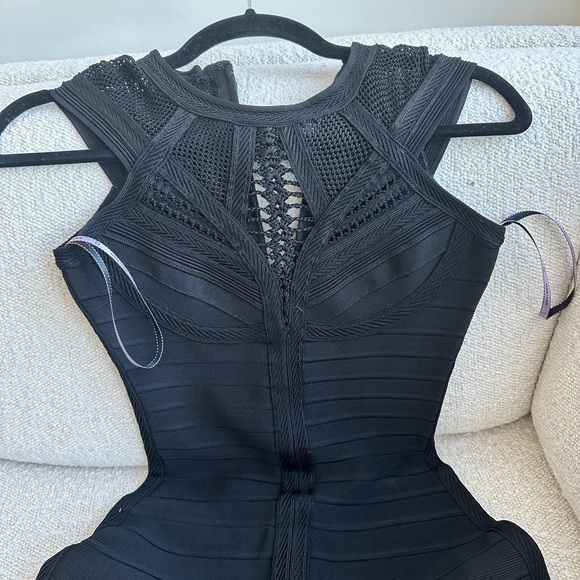 Beautiful Herve Leger midi sleeveless dress - Picture 2 of 8